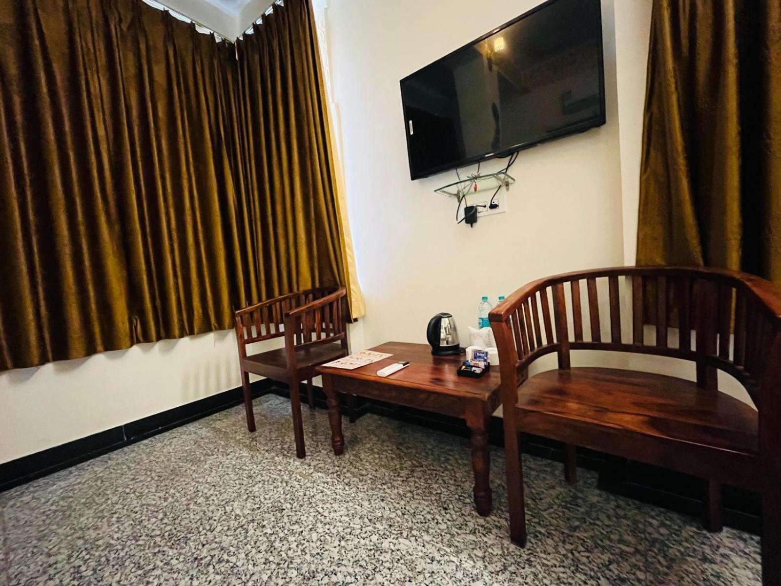 Teerth Palace Pushkar Buitenkant foto