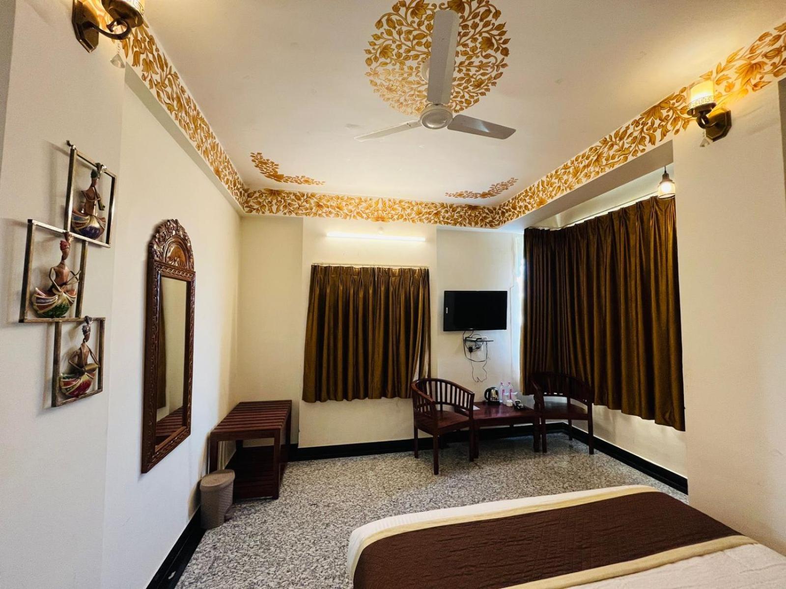 Teerth Palace Pushkar Buitenkant foto